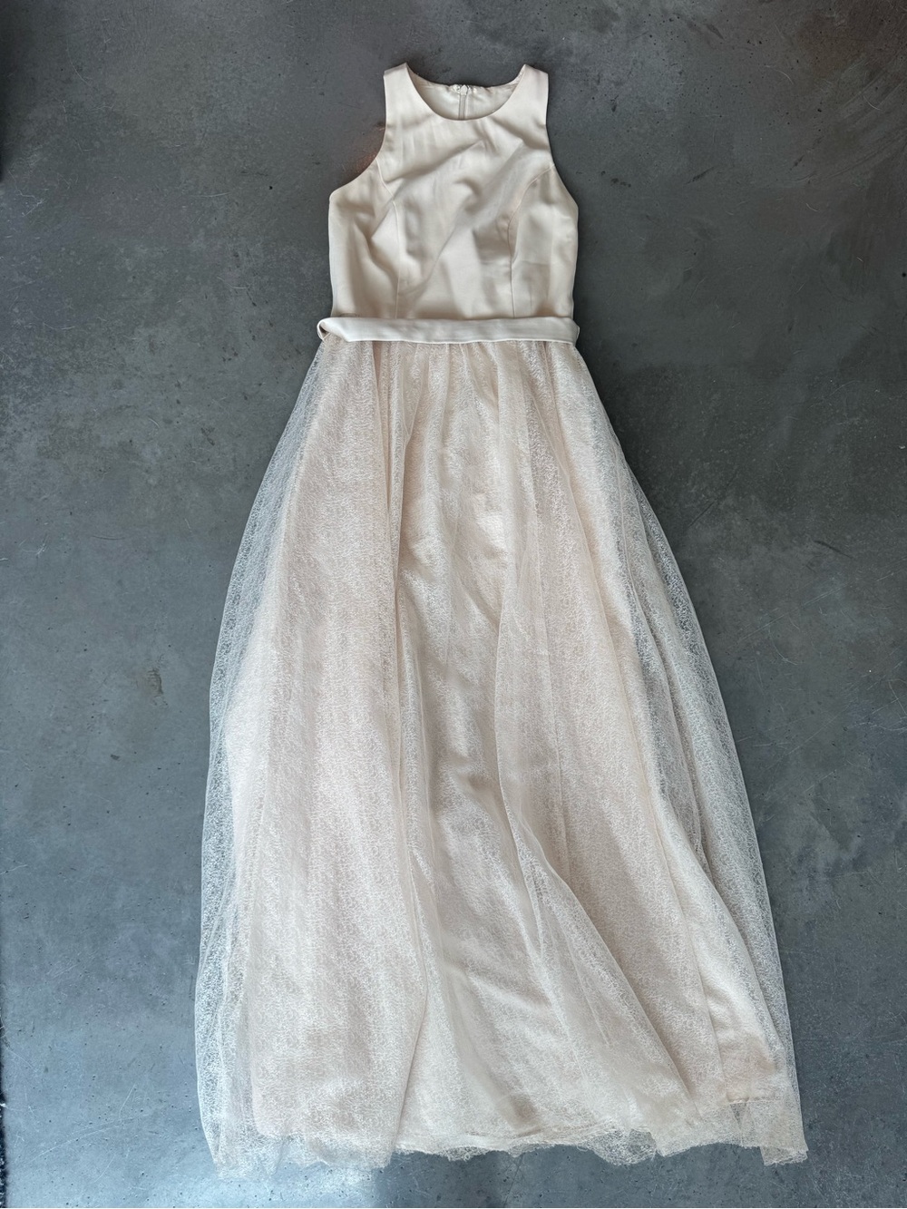 White by Vera Wang Ivory Sleeveless Tulle Wedding Gown